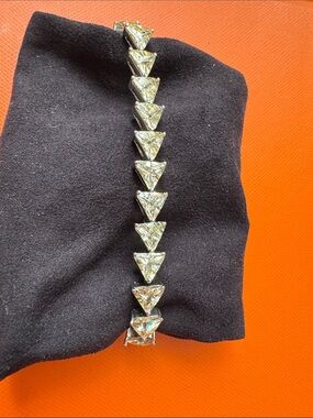 Champagne Crystal Triangle Link Bracelet in Silver Tone Setting